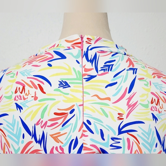 Lulu-B SPF-50 Women Sleeveless Dress Colorful Print Stretch Comfy Size Medium - Picture 6 of 13